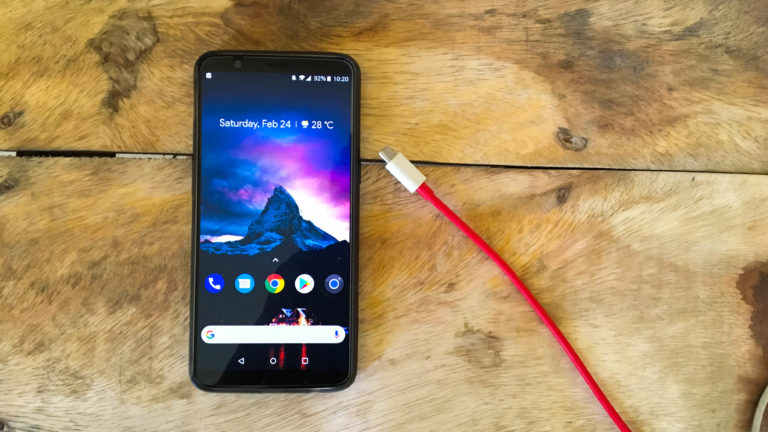 Google tries a new design on Google Play: cleaner and with fewer colors